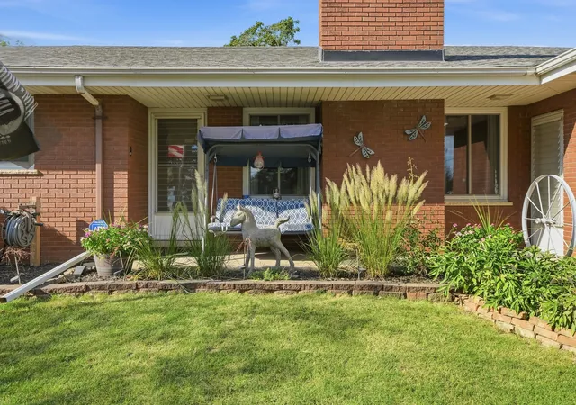 Photo 2 of Single family home for sale at 711 Miller St, Beecher, IL 60401 | MLS# 12729823 | Listing updated on 2026-10-02