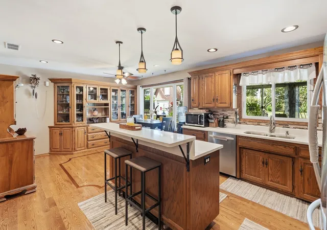 Photo 3 of Single family home for sale at 711 Miller St, Beecher, IL 60401 | MLS# 12729823 | Listing updated on 2026-10-02