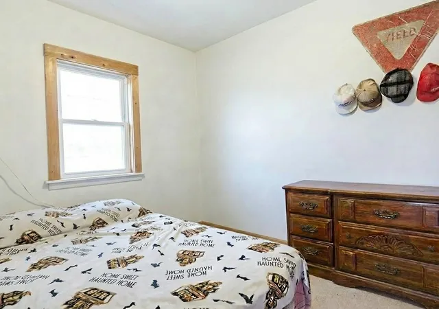 Photo 4 of Single family home for sale at 1306 Crosat St, Lasalle, IL 61301 | MLS# 12729830 | Listing updated on 2026-08-27