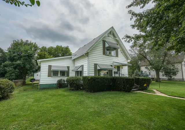 Single family home for sale at 411 E 5th Street, Momence, IL 60954 | MLS# 12729831