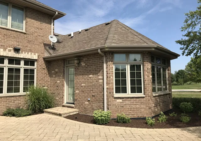 2nd image of 16157 Syd Creek Dr, Homer Glen, IL 60491 | MLS# 12729858