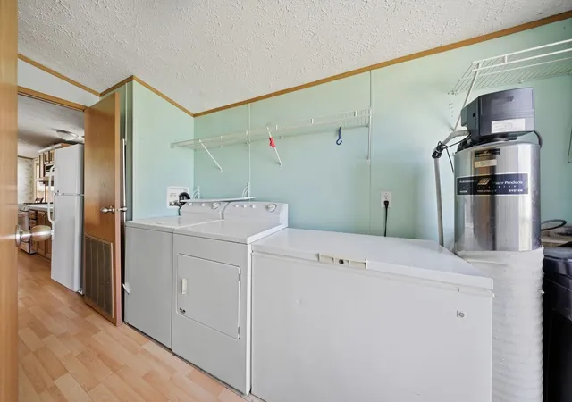 Photo 4 of Manufactured home for sale at 2295 Iris Ave, Belvidere, IL 61008 | MLS# 12729886 | Listing updated on 2026-09-01
