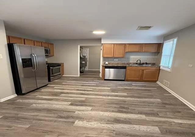 Photo 2 of Single family home for sale at 10806 S Komensky Ave, Oak Lawn, IL 60453 | MLS# 12729889 | Listing updated on 2026-08-29