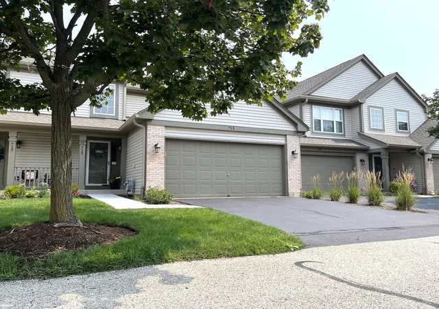 Photo 1 of Townhouse for sale at 715 Sycamore Ct, Lindenhurst, IL 60046 | MLS# 12729897 | Listing updated on 2026-08-16