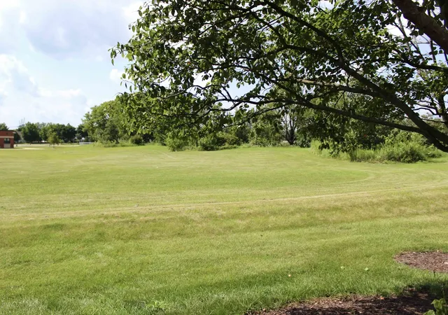2nd image of 3811 Munson Ct, Plano, IL 60545