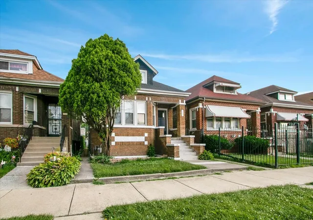 Photo 1 of Single family home for sale at 7320 S Oakley Ave, Chicago, IL 60636 | MLS# 12729905 | Listing updated on 2026-08-17