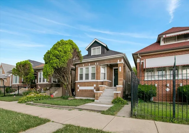 Photo 3 of Single family home for sale at 7320 S Oakley Ave, Chicago, IL 60636 | MLS# 12729905 | Listing updated on 2026-08-17
