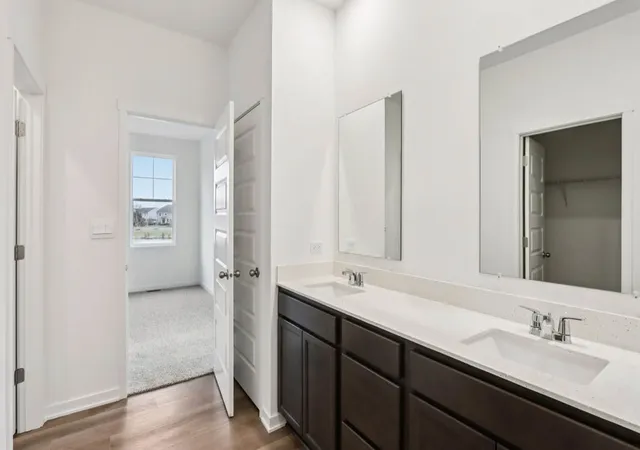 28th image of 296 Snowdrop Ln, Elgin, IL 60124 | MLS# 12729948