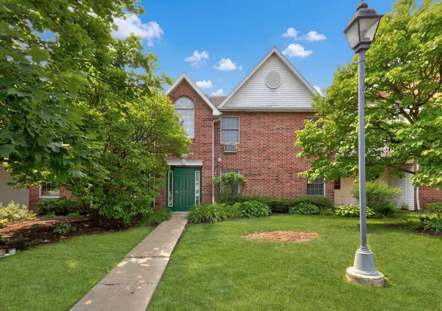 Photo 1 of Condo for sale at 541 Leah Ln #2C, Woodstock, IL 60098 | MLS# 12729957 | Listing updated on 2026-09-11