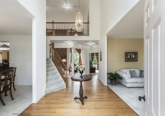 Photo 4 of Single family home for sale at 591 W Rosiland Dr, Palatine, IL 60074 | MLS# 12729991 | Listing updated on 2026-10-12
