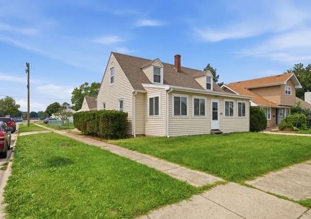 1st image of 132 S Weston Ave, Elgin, IL 60123 | MLS# 12729992