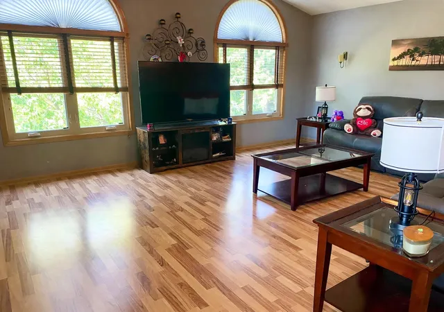 3rd image of 184 Saenz Ln #184, Joliet, IL 60436 | MLS# 12730024