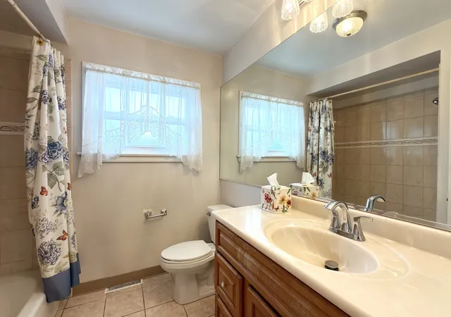 Photo 35 of Single family home for sale at 801 S See Gwun Ave, Mount Prospect, IL 60056 | MLS# 12730037 | Listing updated on 2026-08-17