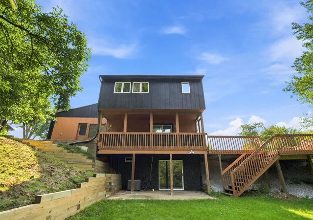 Photo 24 of Sale Pending at 7 Timothy Sirkl, Coal Valley, IL 61240 | MLS# 12730045 | Listing updated on 2026-09-14