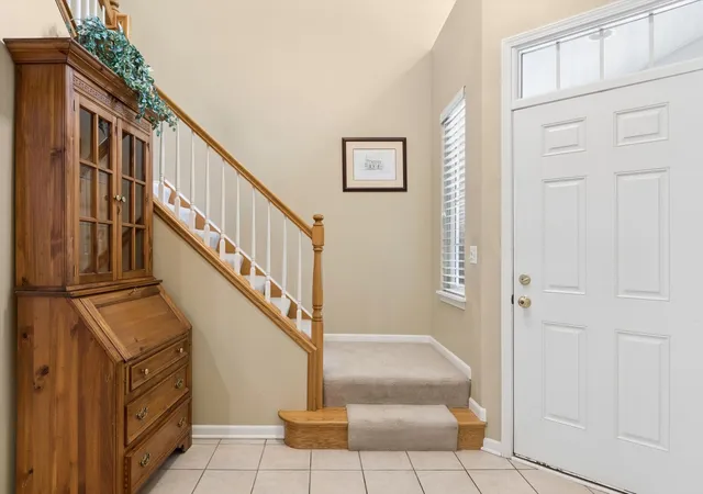 Photo 2 of Townhouse for sale at 1204 Ashbrook Ct, Darien, IL 60561 | MLS# 12730235 | Listing updated on 2026-09-20