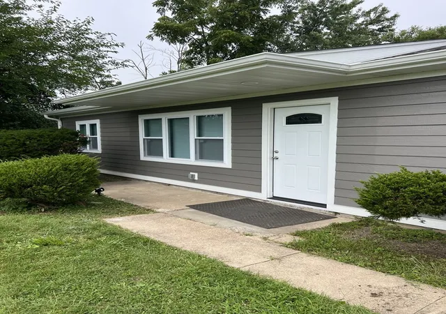Photo 1 of Single family home for sale at 8410 W 135th Street, Orland Park, IL 60462 | MLS# 12730255 | Listing updated on 2026-09-15