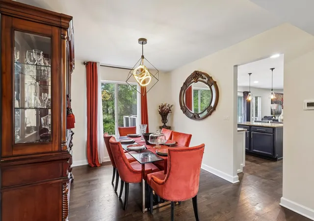 Photo 3 of Single family home for sale at 18106 W Hampshire Dr, Gurnee, IL 60031 | MLS# 12730286 | Listing updated on 2026-09-16