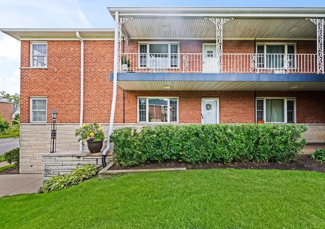 Photo 1 of Condo for sale at 1445 W Touhy Ave #9A, Park Ridge, IL 60068 | MLS# 12730300 | Listing updated on 2026-10-07