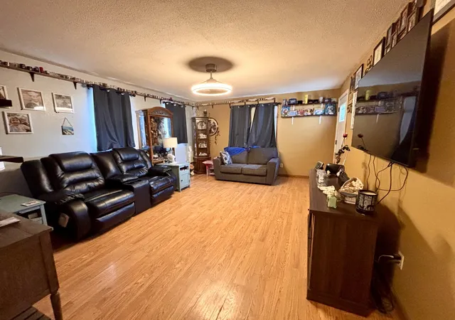 Photo 4 of Single family home for sale at 302 N Emma St, Christopher, IL 62822 | MLS# 12730369 | Listing updated on 2026-10-07