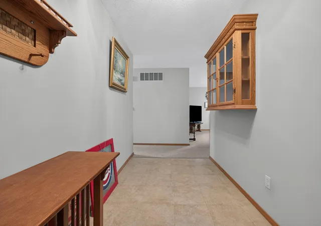 Photo 3 of Single family home for sale at 1512 Courtland Ave, Normal, IL 61761 | MLS# 12730398 | Listing updated on 2026-10-06