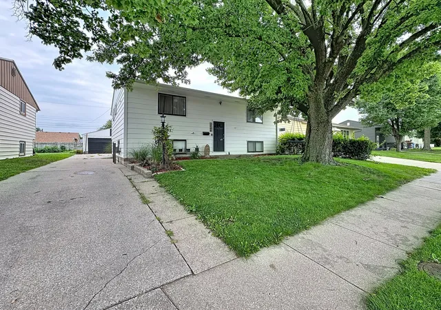 Photo 1 of Single family home for sale at 3446 3rd St A, East Moline, IL 61244 | MLS# 12730426 | Listing updated on 2026-08-17