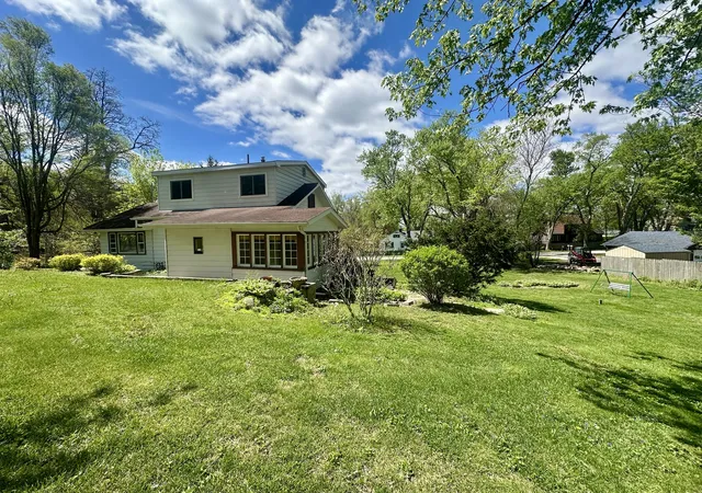 Photo 2 of Single family home for sale at 35397 N 1st Avenue, Ingleside, IL 60041 | MLS# 12730465 | Listing updated on 2026-09-20
