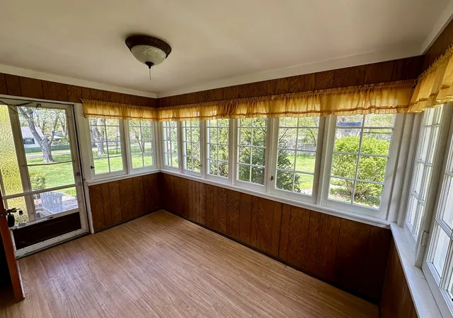 Photo 4 of Single family home for sale at 35397 N 1st Avenue, Ingleside, IL 60041 | MLS# 12730465 | Listing updated on 2026-09-20