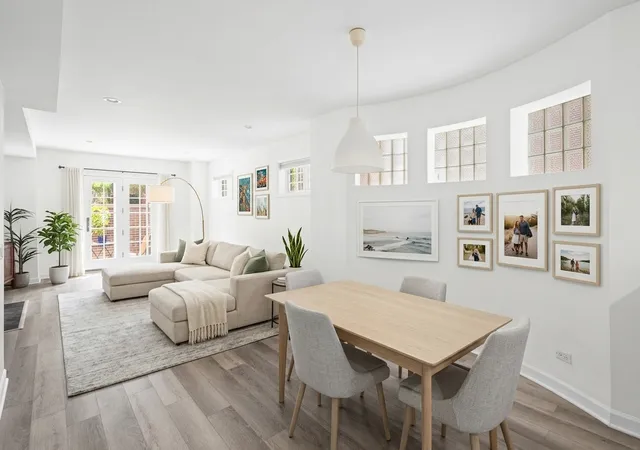 Listing Photo 4 - Condo for sale in building located at 3835 N Ashland Ave, Chicago, IL 60613 - Unit #1G