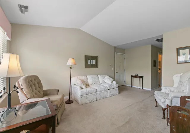 Photo 4 of Condo for sale at 1012 Saxon Ct #C, Elgin, IL 60120 | MLS# 12730480 | Listing updated on 2026-09-20