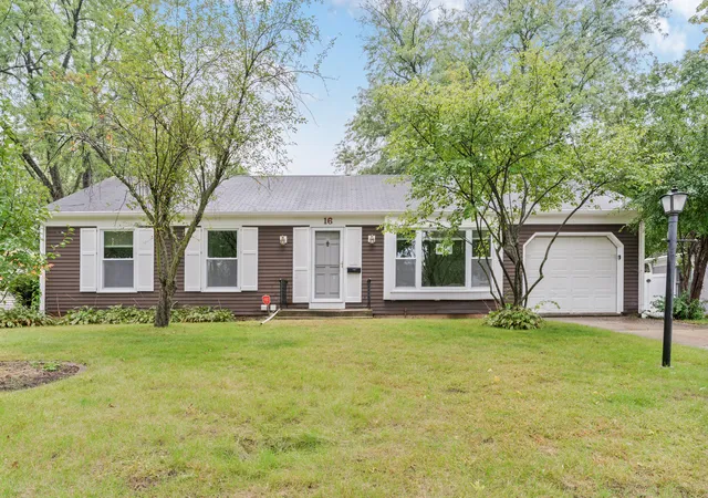 Single family home for sale at 16 Somerset Rd, Montgomery, IL 60538 | MLS# 12730513