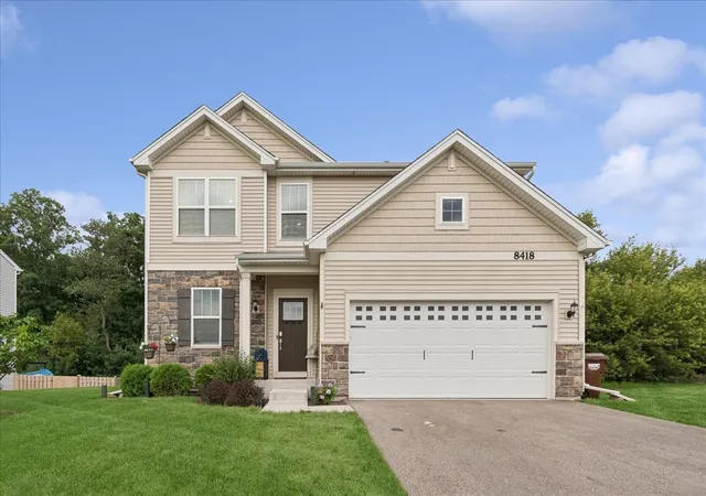 Photo 1 of Single family home for sale at 8418 White Oaks Ct, Wonder Lake, IL 60097 | MLS# 12730585 | Listing updated on 2026-09-04
