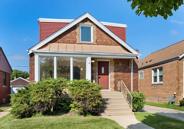 Photo 1 of Single family home for sale at 2240 S 9th Avenue, North Riverside, IL 60546 | MLS# 12730591 | Listing updated on 2026-09-11
