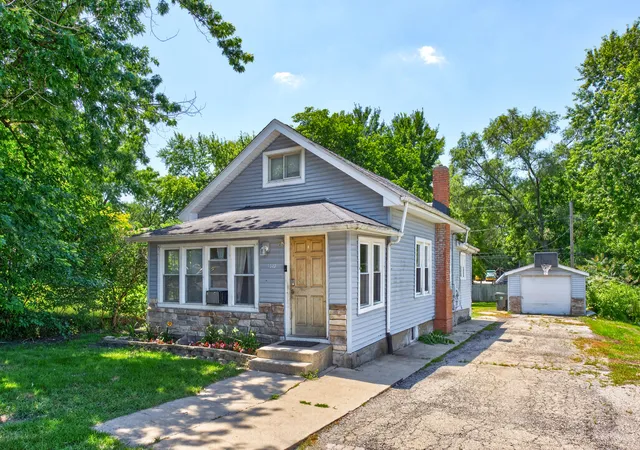 1st image of 1149 S Spencer St, Aurora, IL 60505 | MLS# 12730641