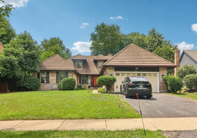 1st image of 1213 Johnson Dr, Naperville, IL 60540 | MLS# 12730644