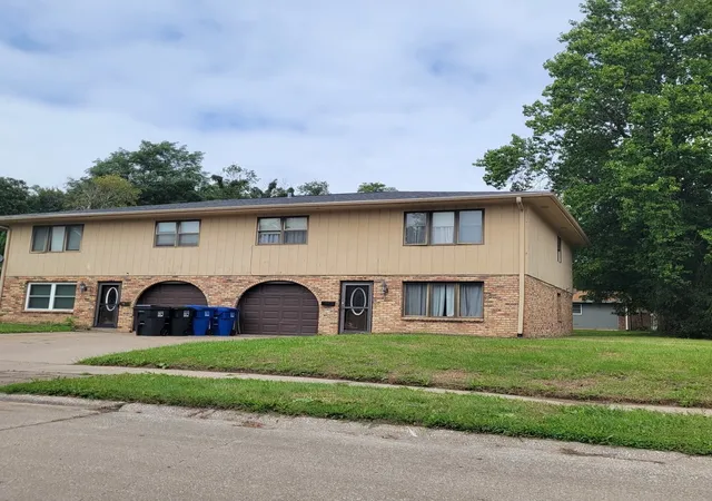 Photo 2 of Multi family home for sale at 315   317 30th Ave Ct, Moline, IL 61265 | MLS# 12730830 | Listing updated on 2026-10-06