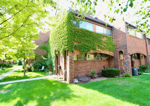 1st image of 841 S Racine Ave #C, Chicago, IL 60607 | MLS# 12730836
