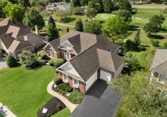 Photo 3 of Single family home for sale at 2197 Fargo Blvd, Geneva, IL 60134 | MLS# 12730845 | Listing updated on 2026-09-20