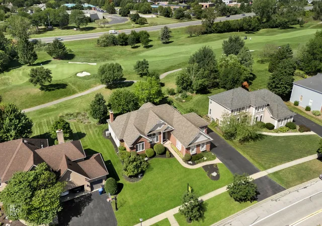 Photo 4 of Single family home for sale at 2197 Fargo Blvd, Geneva, IL 60134 | MLS# 12730845 | Listing updated on 2026-09-20