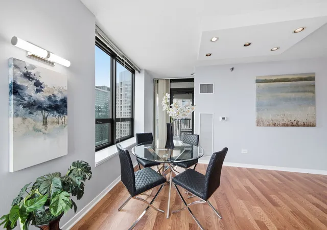 Photo 4 of Condo for sale at 400 N Lasalle St #3602, Chicago, IL 60654 | MLS# 12730872 | Listing updated on 2026-09-25