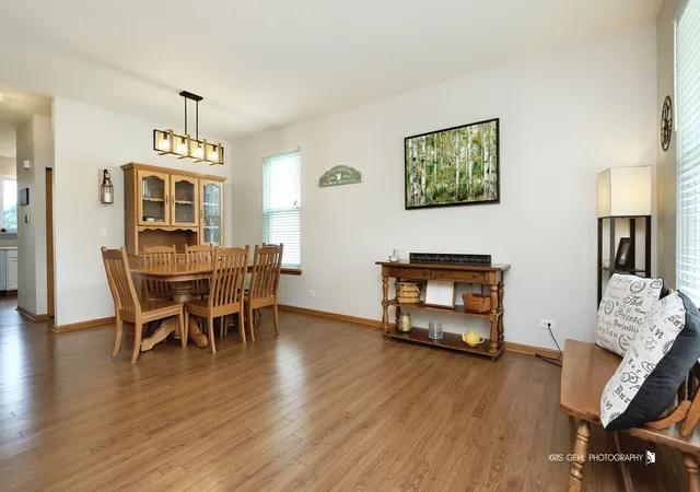 Photo 3 of Single family home for sale at 1014 Devon Dr, Antioch, IL 60002 | MLS# 12730984 | Listing updated on 2026-09-19