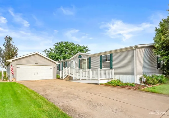 Photo 1 of Manufactured home for sale at 1251 Redbud Rd, Manteno, IL 60950 | MLS# 12731020 | Listing updated on 2026-08-14