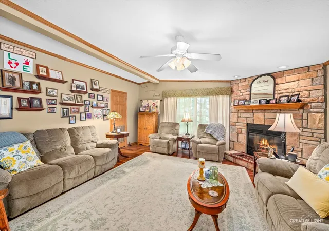Photo 4 of Manufactured home for sale at 1251 Redbud Rd, Manteno, IL 60950 | MLS# 12731020 | Listing updated on 2026-08-14