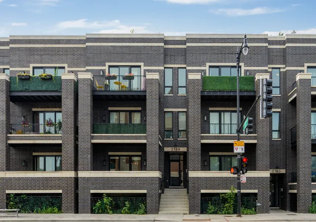 Photo 1 of Condo for sale at 2759 W Lawrence Ave #2W, Chicago, IL 60625 | MLS# 12731070 | Listing updated on 2026-09-22