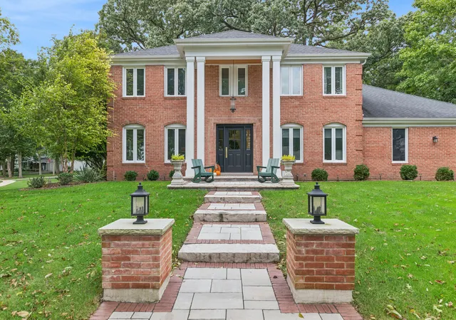 Single family home for sale at 1415 Heatherton Dr, Naperville, IL 60563 | MLS# 12731164
