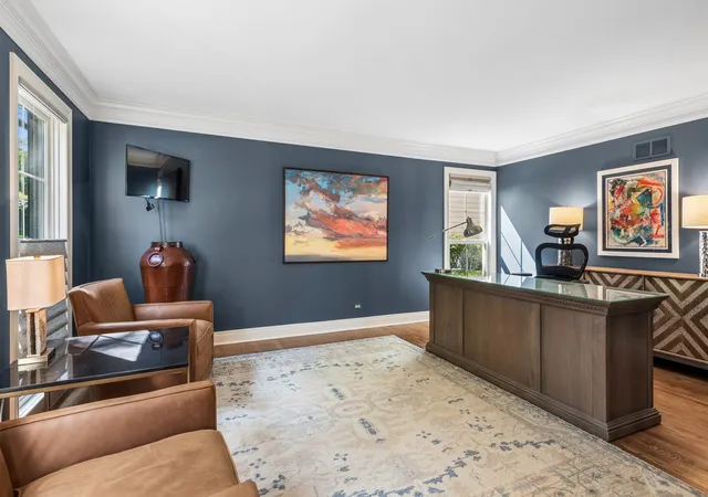 Photo 3 of Single family home for sale at 118 S Montclair Ave, Glen Ellyn, IL 60137 | MLS# 12731172 | Listing updated on 2026-09-24
