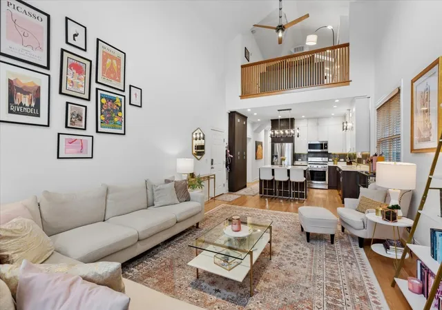 Photo 3 of Condo for sale at 867 N Paulina St #3S, Chicago, IL 60622 | MLS# 12731185 | Listing updated on 2026-10-20