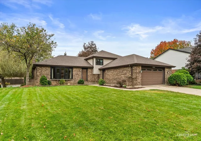 Photo 1 of Single family home for sale at 2213 Hamilton Ln, Darien, IL 60561 | MLS# 12731198 | Listing updated on 2026-10-20