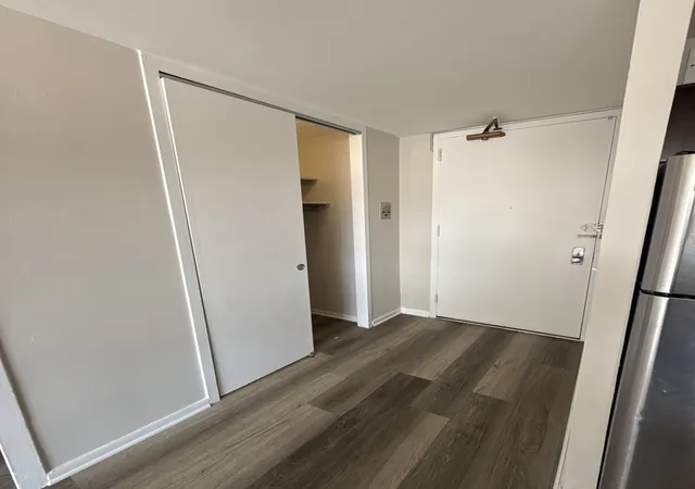 Photo 2 of Condo for sale at 4800 S Chicago Beach Dr #308S, Chicago, IL 60615 | MLS# 12731236 | Listing updated on 2026-09-13