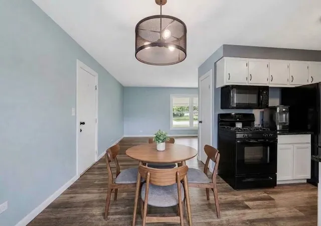 Photo 2 of Single family home for sale at 241 Arrowhead Trl, Carol Stream, IL 60188 | MLS# 12731238 | Listing updated on 2026-09-24
