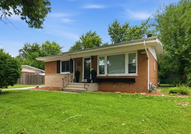 Photo 2 of Sale Pending at 835 W Terrace Dr, Glenwood, IL 60425 | MLS# 12731265 | Listing updated on 2026-08-17